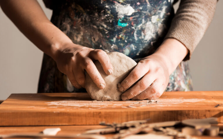 Hand Building with Clay_New Web
